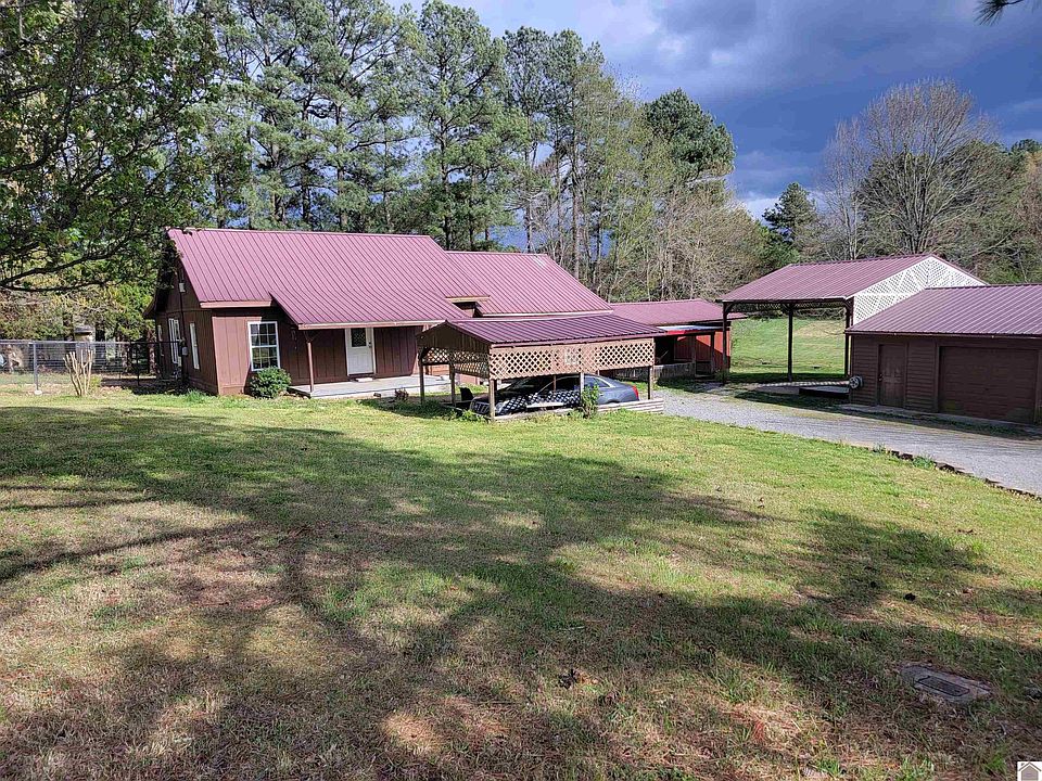 1st image of 688 Ridge Rd