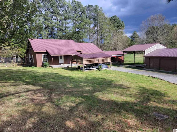 688 Ridge Rd, Gilbertsville, KY 42044