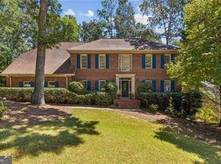 2755 Misty Morning Ln, Roswell, GA 30076