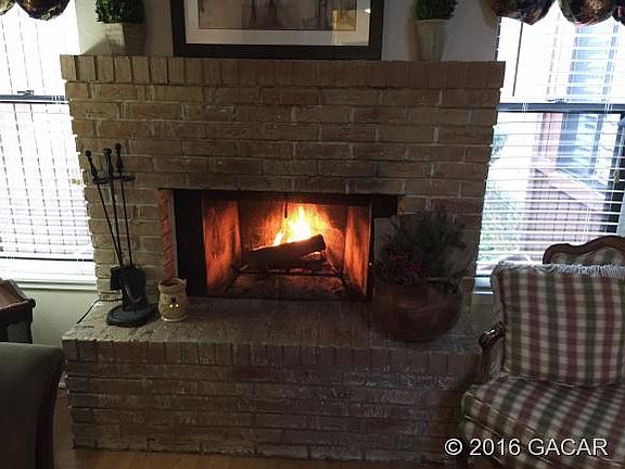 3rd image of 4028 NW 17th Ter