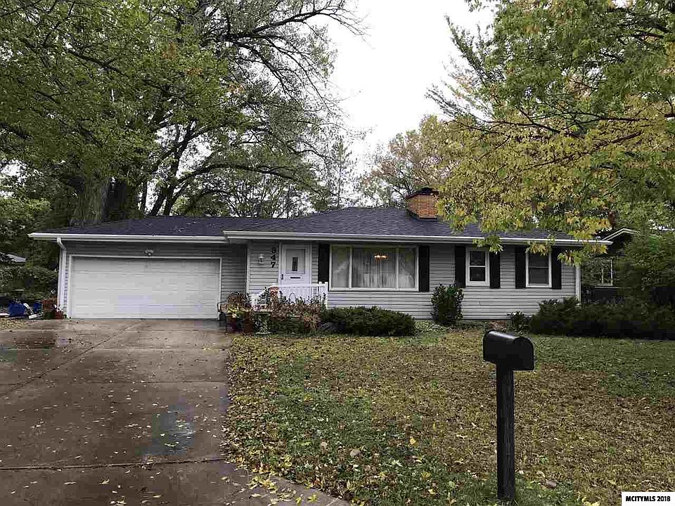 1st image of 347 Willowbrook Dr