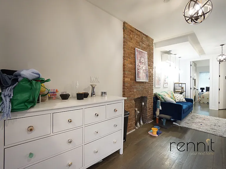 816 Saint Johns Pl #GARDEN — Photo 3