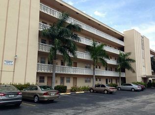 218 NE 12th Ave APT 103, Hallandale Beach, FL 33009