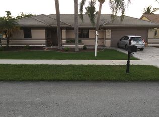 3495 Southwood Ct, Davie, FL 33328