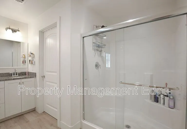 30463 Ridgely Way — Photo 24