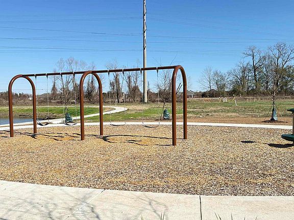 5th image of 4041 Atwater Reserve Ave