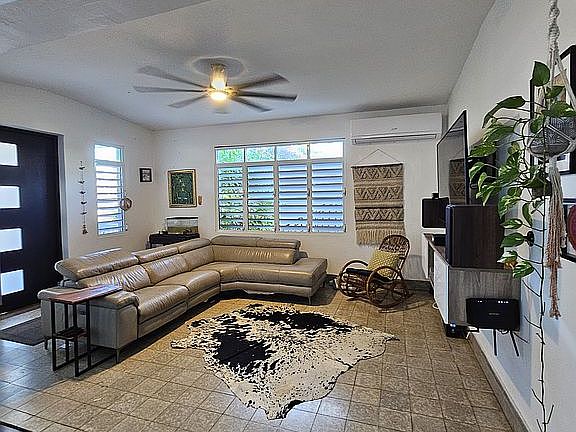 Unit1 Living area