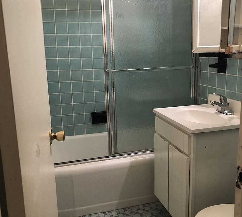 2nd image of 1600 Avenue T APT 1K