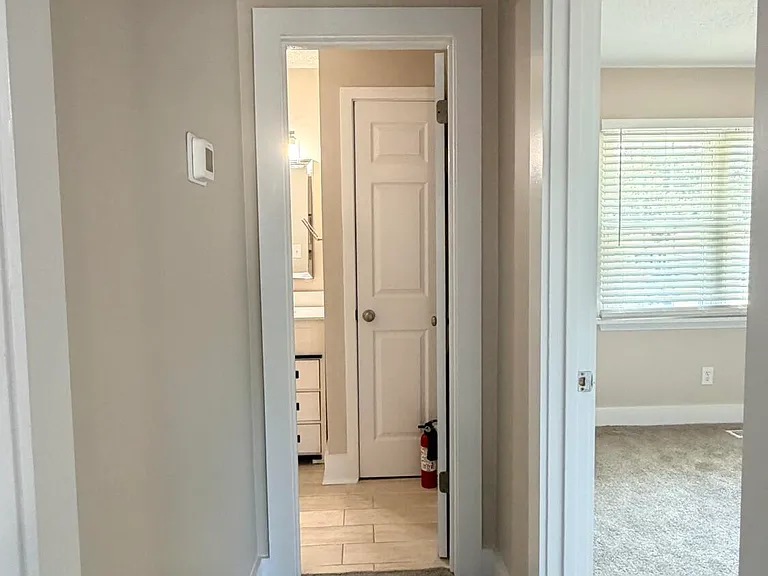 220 Branchwood Dr — Photo 15