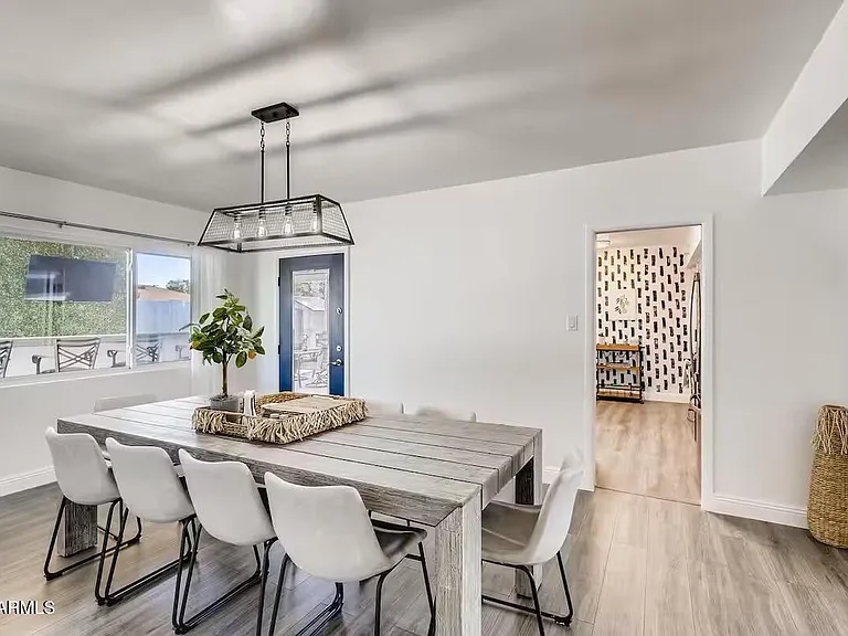 8115 E Edgemont Ave — Photo 13