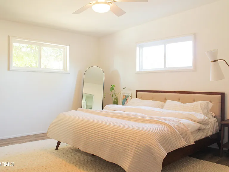 2107 S Ventura Dr — Photo 4