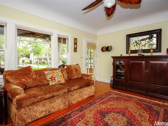 5th image of 1424 Santa Ynez Way