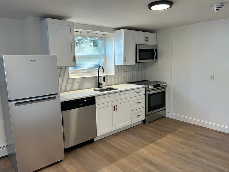 80 Veazie St #1 — Photo 2