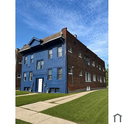 3293 E 143rd St Photo 1