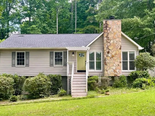 104 Paces Lakes Rdg, Dallas, GA 30157