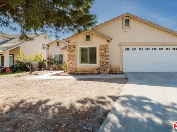 2619 W Windhaven Dr, Rialto, CA 92377