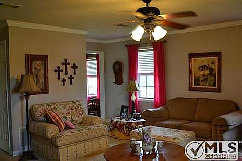 4th image of 1640 County Road 1450