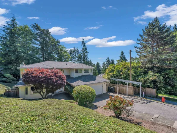 3898 Fromme Rd, North Vancouver, BC V7K 2G2