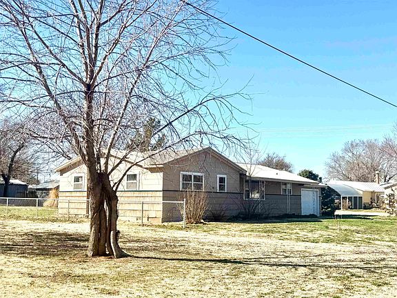 2nd image of 611 4th St