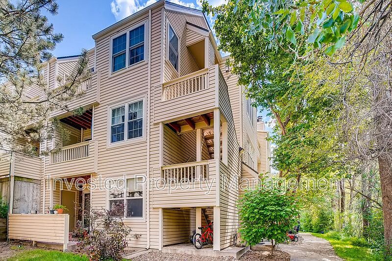 1st image of 979 S Miller St APT 302