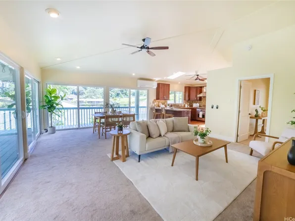 1343 Maleko St, Kailua, HI 96734