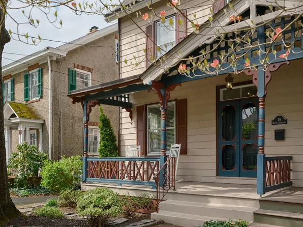 26 N Chancellor St, Newtown, PA 18940