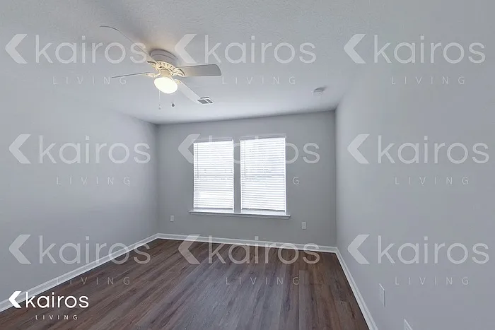 13 Cottage Grove Dr — Photo 9