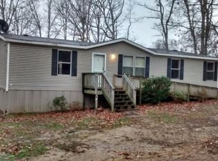 1434 Twin Bridges Rd, Green Bay, VA 23942