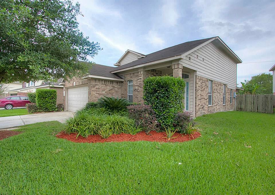 10302 Pine Meadows Blvd, Baytown, TX 77523 Zillow