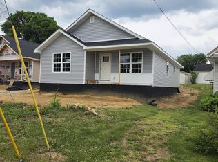 40 Riverview Rd, Irvine, KY 40336