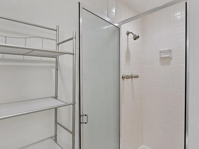 3310 1st Ave #7B — Photo 13