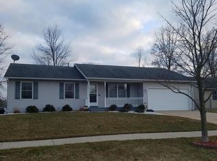 704 Howard Ln, Hastings, MI 49058