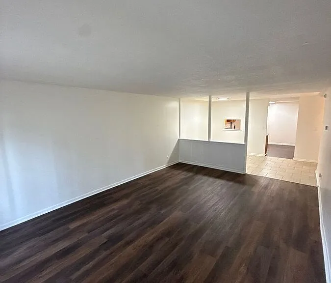 2101 Ottawa St #104B — Photo 2