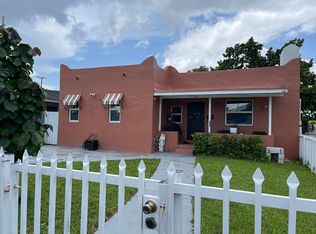 305 Dunad Ave, Opa Locka, FL 33054