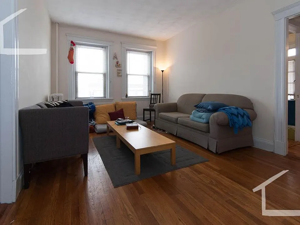 130 Brainerd Rd #4