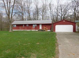4240 W McCarty Ln, Rochester, IN 46975