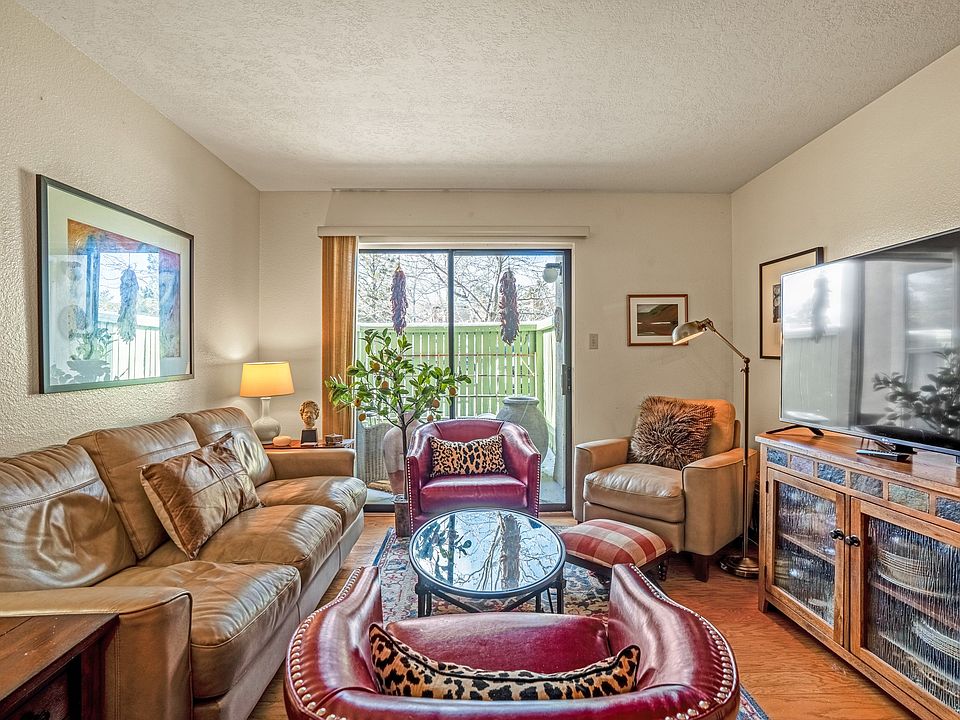 1st image of 941 Calle Mejia APT 1107
