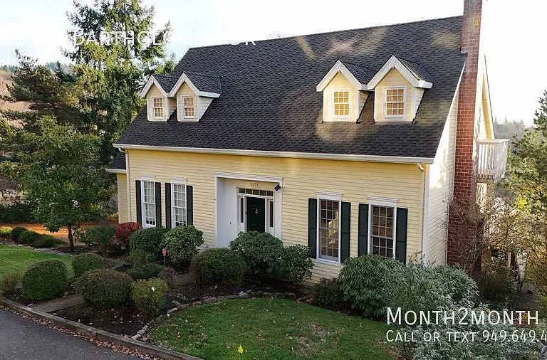 9021 NW Bartholomew Dr — Photo 48