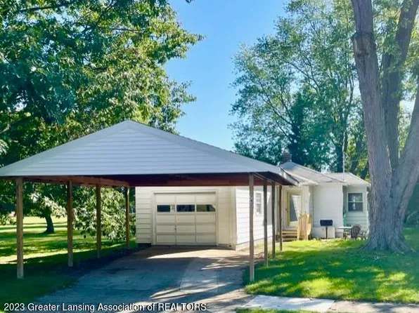 740 Emily Ave, Lansing, MI 48910