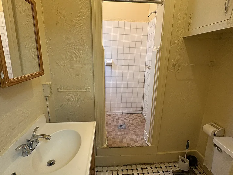 1229 S 4th St #3 — Photo 7