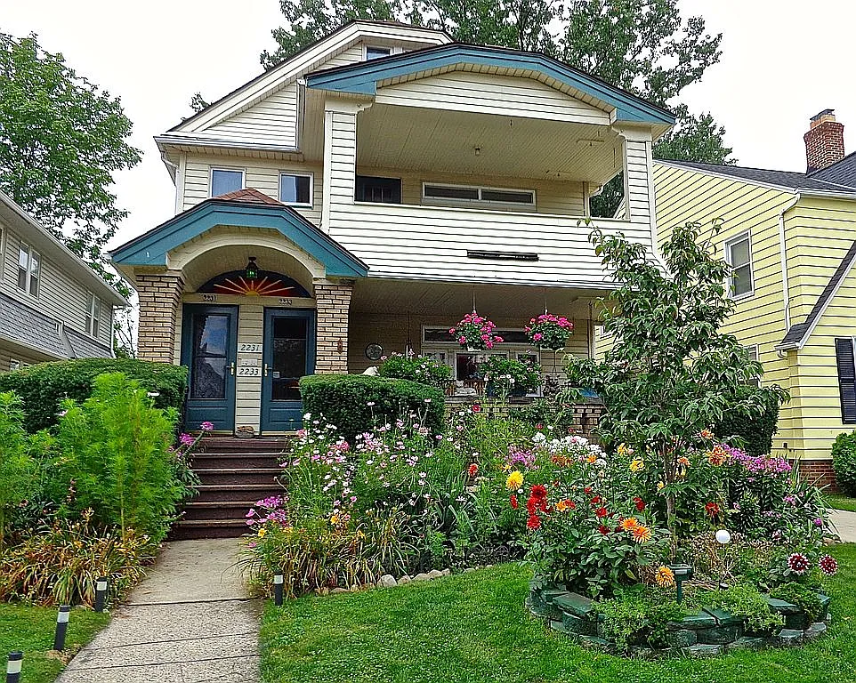 2233 Northland Ave photo 1