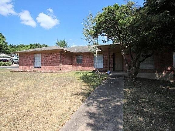 2nd image of 7017 Crosswood Dr