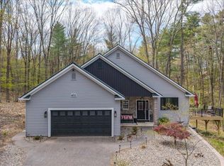 652 Bruno Rd, Clifton Park, NY 12065
