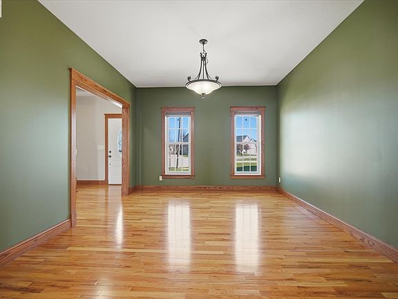 5th image of 1813 Partridge Point