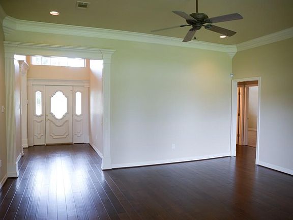 4th image of 1432 Southern Hills Dr