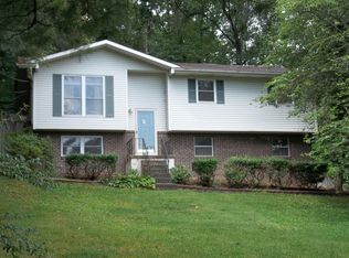 2337 Roundtree Rd, Knoxville, TN 37923