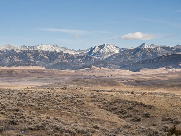 60 Shy Rd, Wilsall, MT 59086