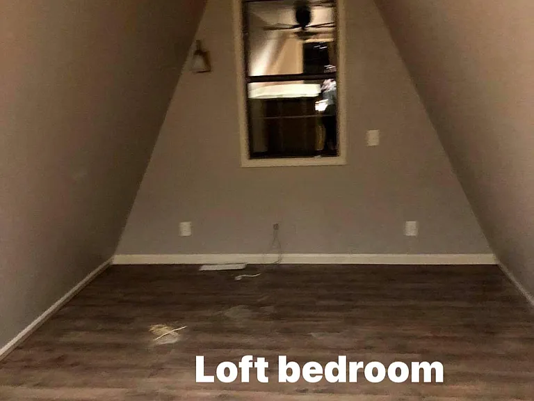 56 Lora Dr — Photo 9
