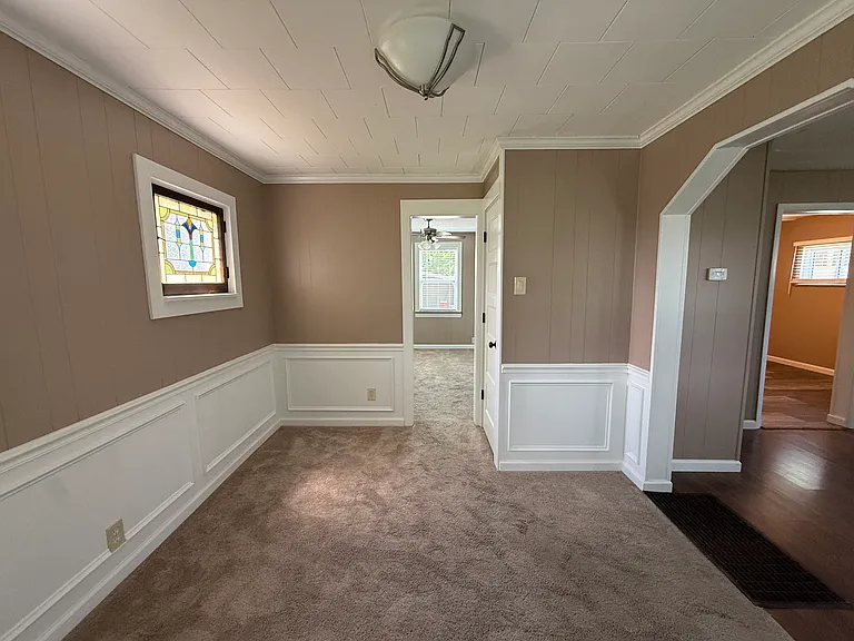4611 Esther Ave — Photo 5