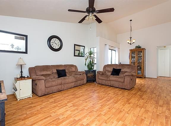2nd image of 4756 Scots Briar Ln